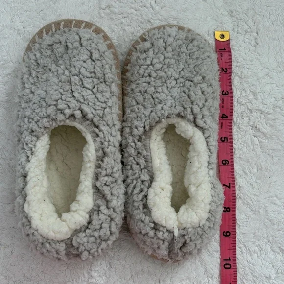 Free People Slippers - Picture 3 of 3
